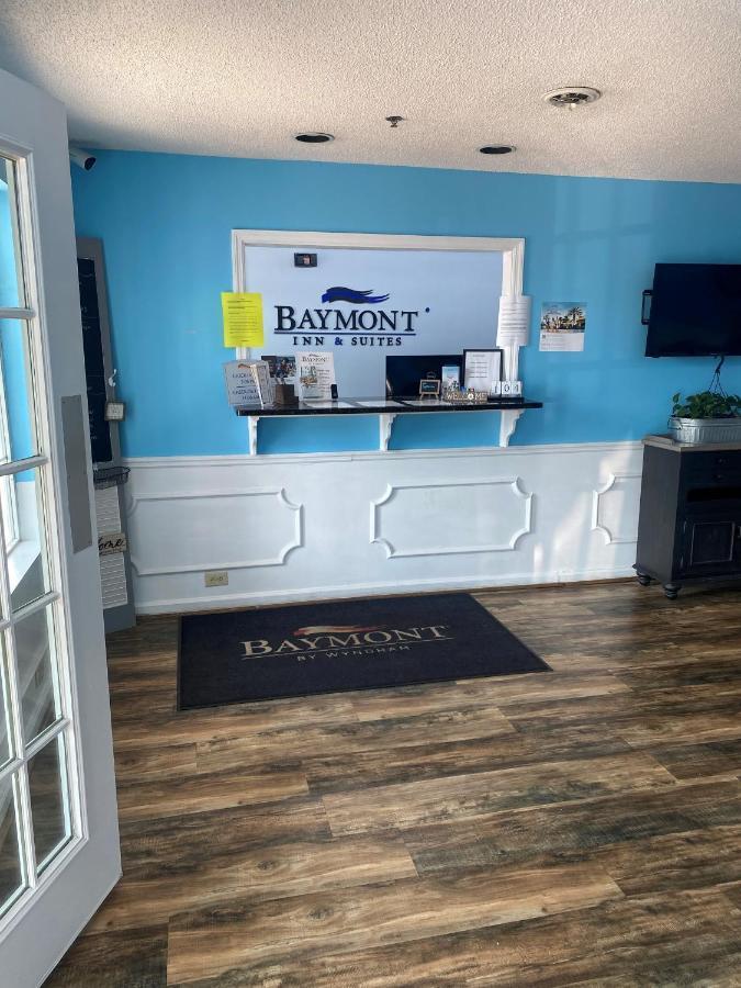 Baymont By Wyndham Hotel Dublin Eksteriør billede